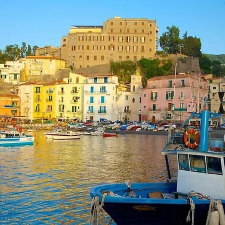 Casa Fiorita Holiday home *